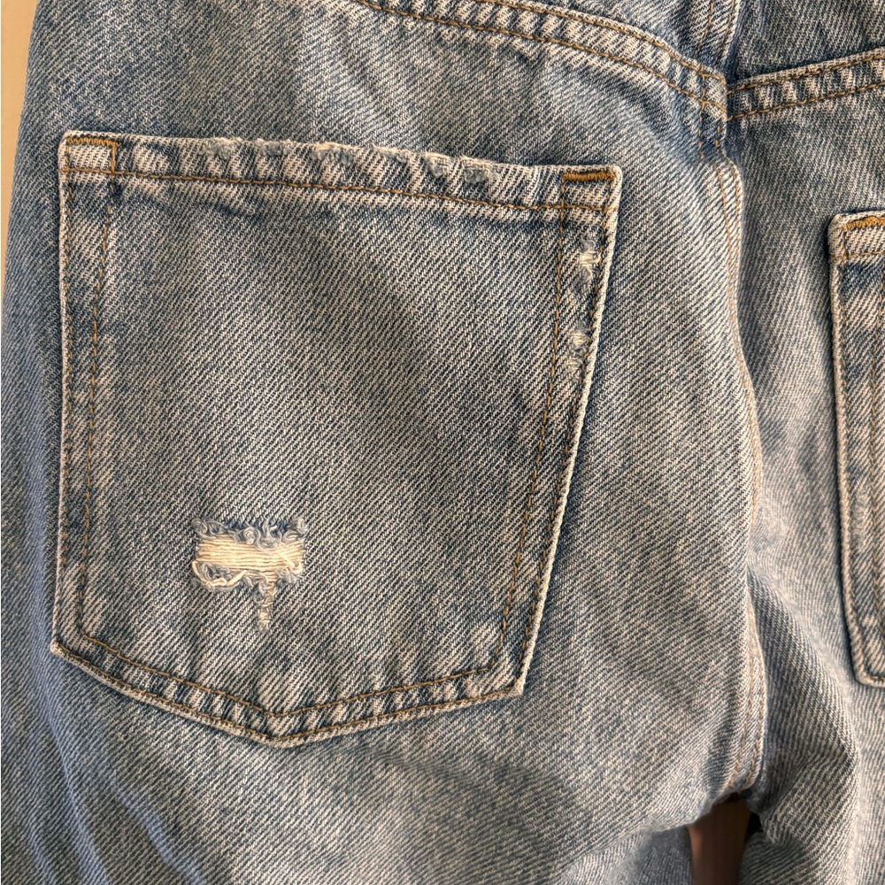 Garage Mom Jeans - Picture 4 of 5